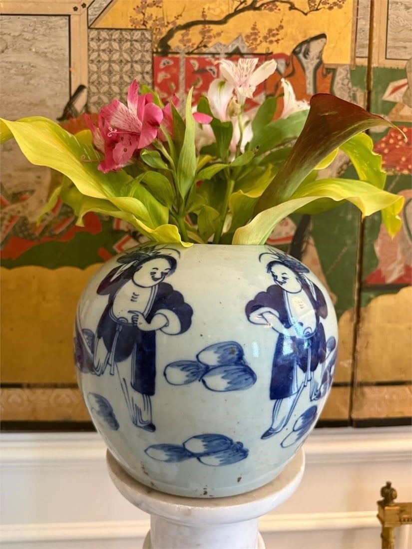 Blue & White Chinese Porcelain Ginger Jar: Blue and white porcelain ginger jar decorated with a scholar figure in a landscape setting. Hand painted underglaze blue decoration on a rounded form with an unglazed foot rim. Missing lid Scattered