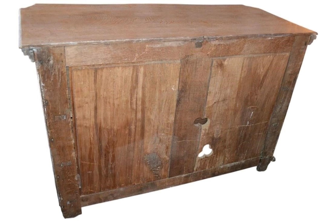 18th c. French Whitewashed Oak Commode - 4