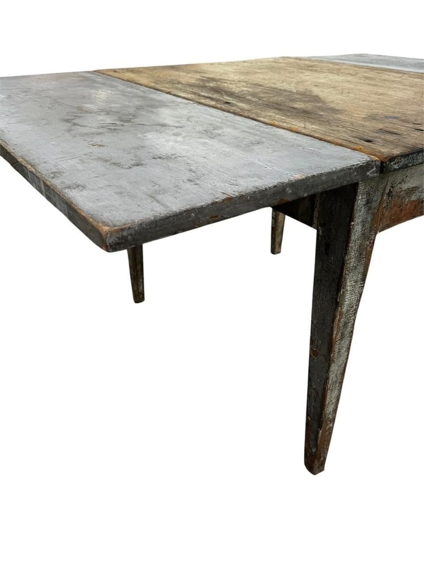 19th c. Swedish Painted Drop Leaf Dining Table - 6