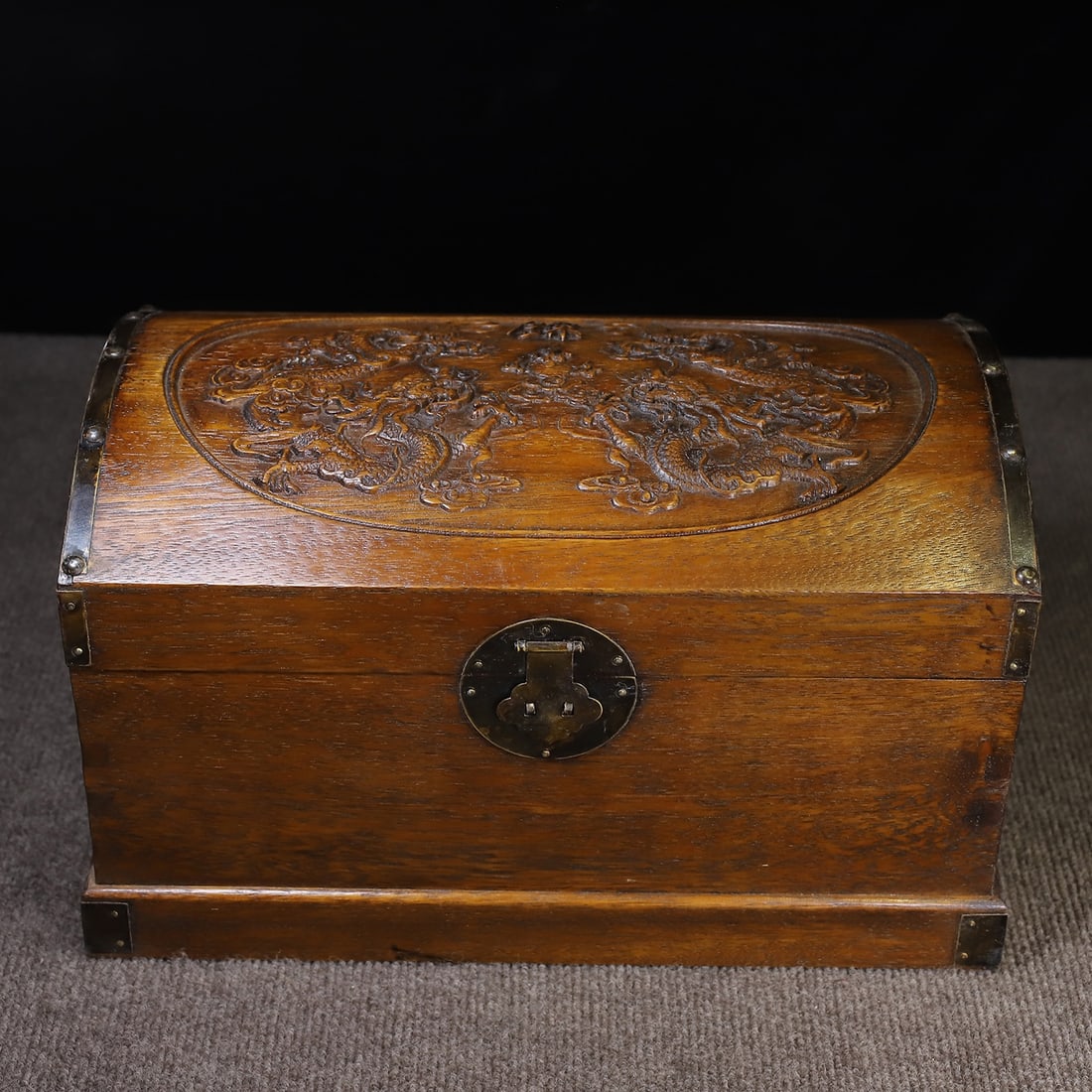 Chinese Rosewood carved treasure box Qing dynasty (1 of 9)