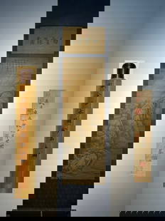 Chinese scroll painting Five dynasty Guan Tong: Size: Height 160 cm - Width 44 cm Materials: ink color and paper Time Period: Five Dynasties Manufactured by: Guan Tong Origin: China A fine silk landscape painting by Guan Tong, whose pen name