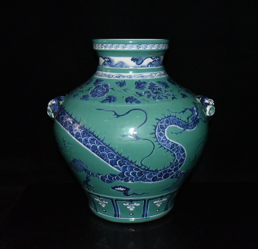 Chinese blue and green porcelain jar Yuan dynasty (1 of 9)