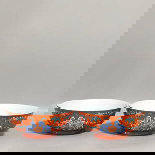 Chinese famille rose porcelain bowl pair Qing dynasty Yongzheng Mark & Period: Size: Width 12 cm - Height 4.2 cm Materials: Porcelain Time Period: Qing dynasty Manufactured Date: Yongzheng Mark & Period Origin: China The Yongzheng Emperor, also known by his temple name Emperor S
