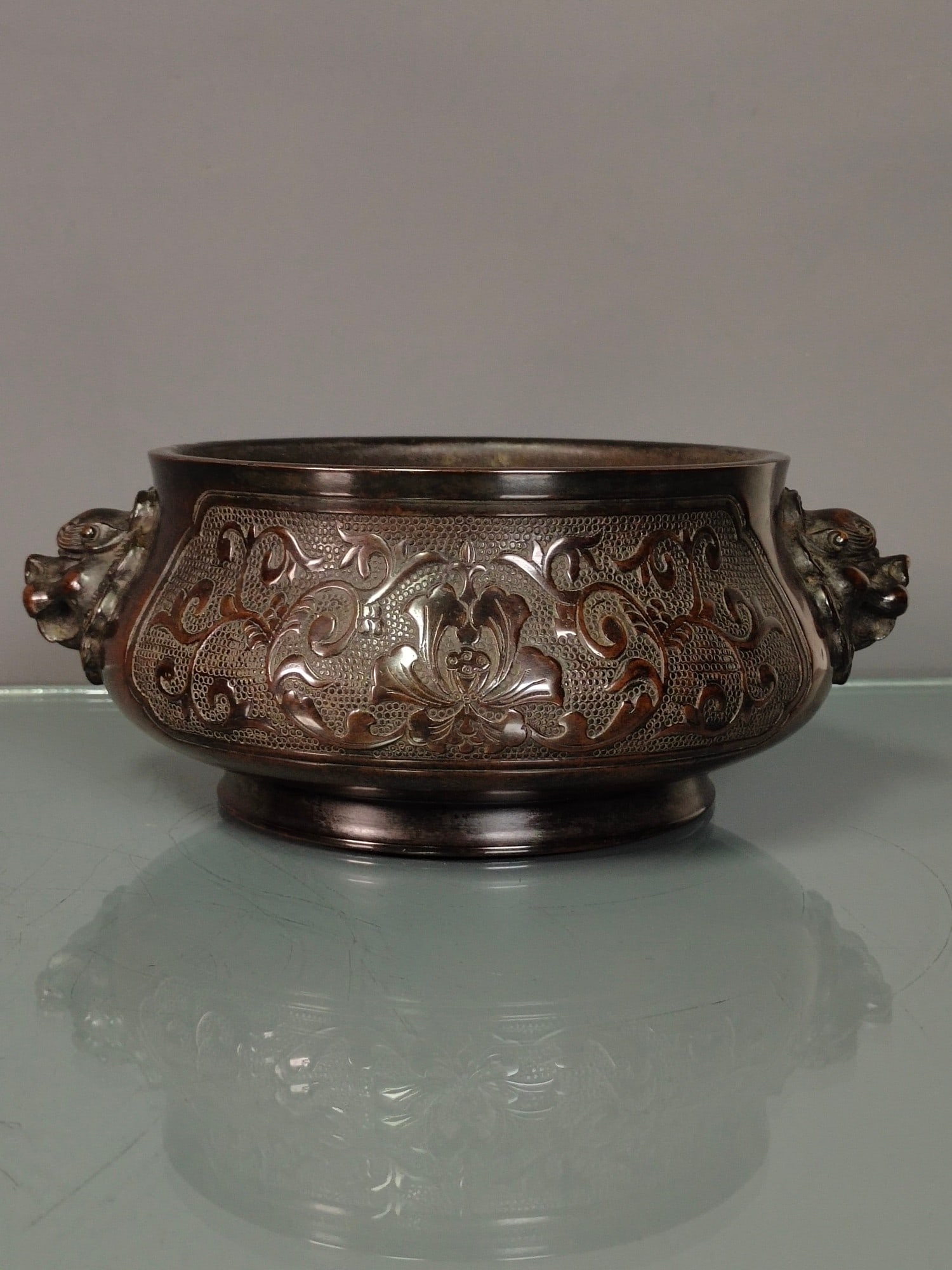 Chinese bronze ware incense burner Ming dynasty Xuande Mark & Period (1 of 9)