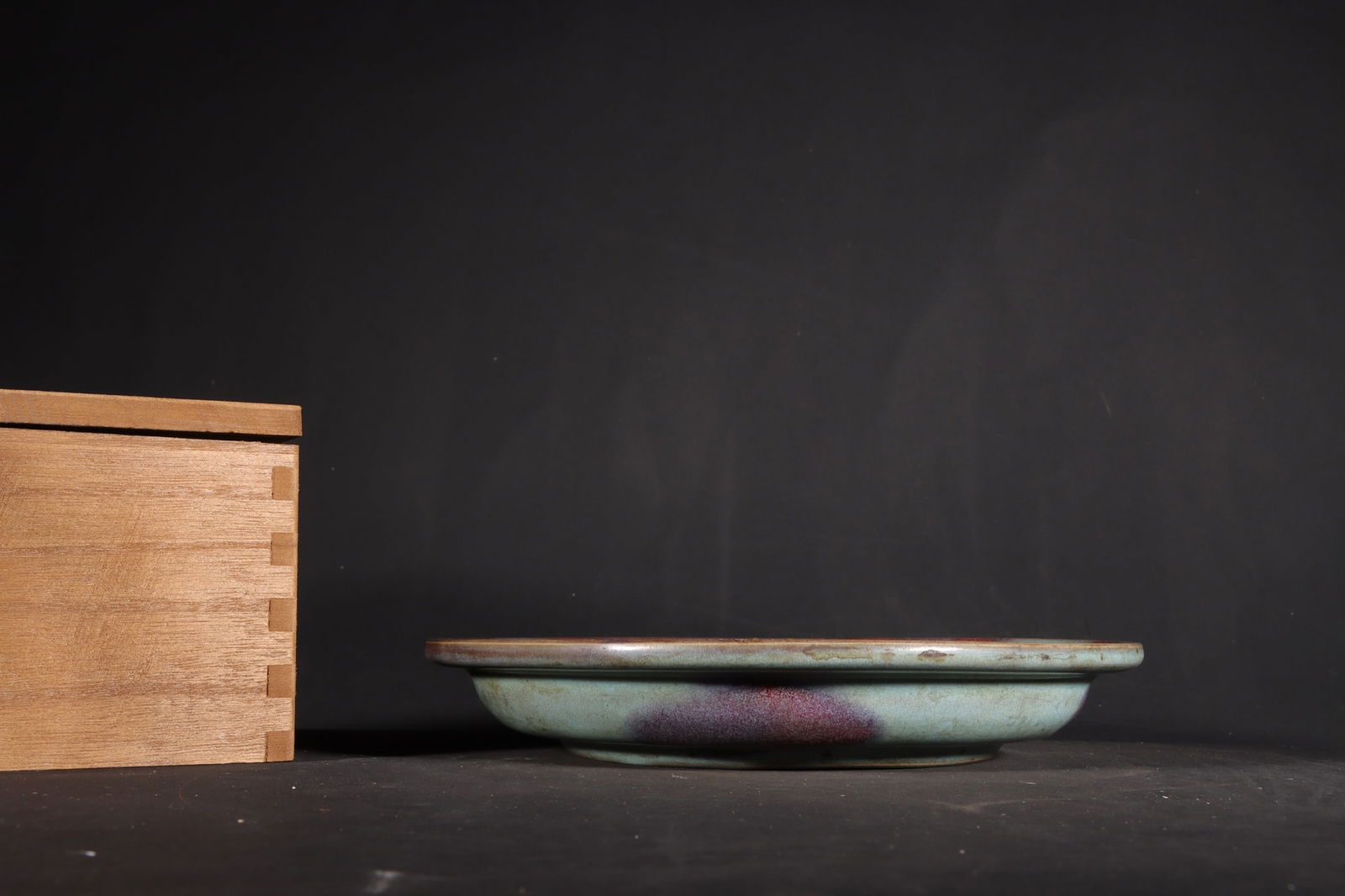 Chinese jun kiln porcelain plate Song dynasty (1 of 9)