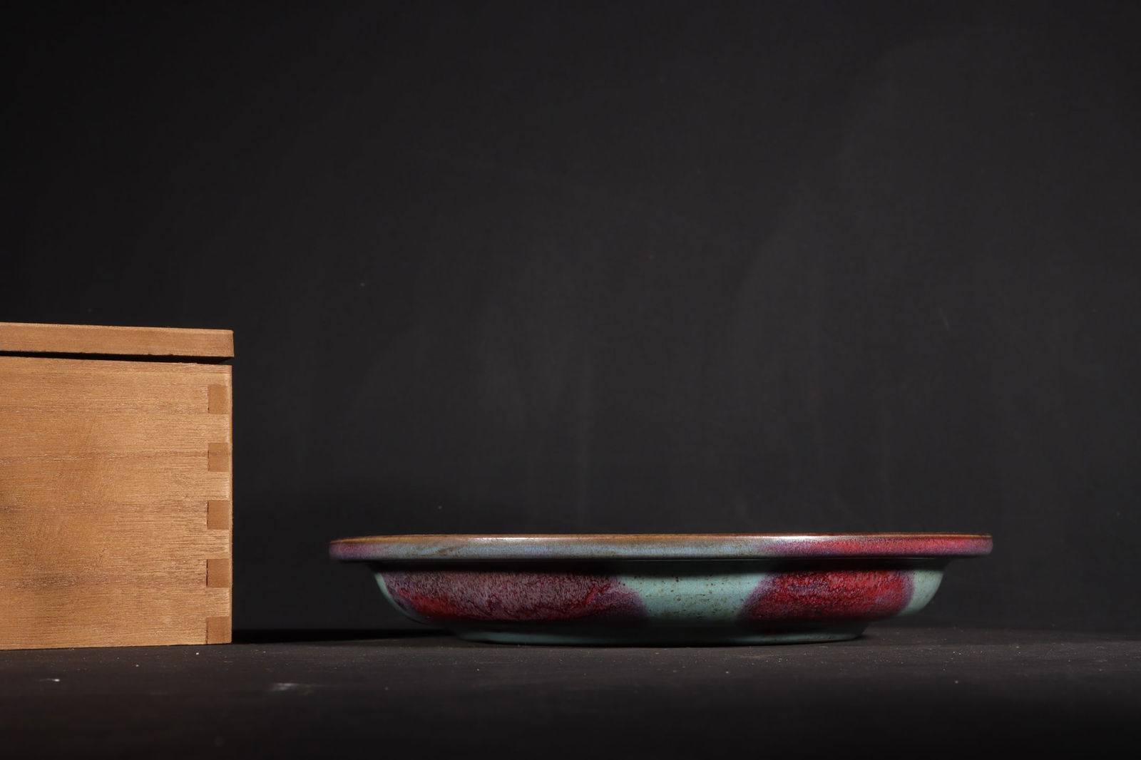 Chinese jun kiln porcelain plate Song dynasty (1 of 9)