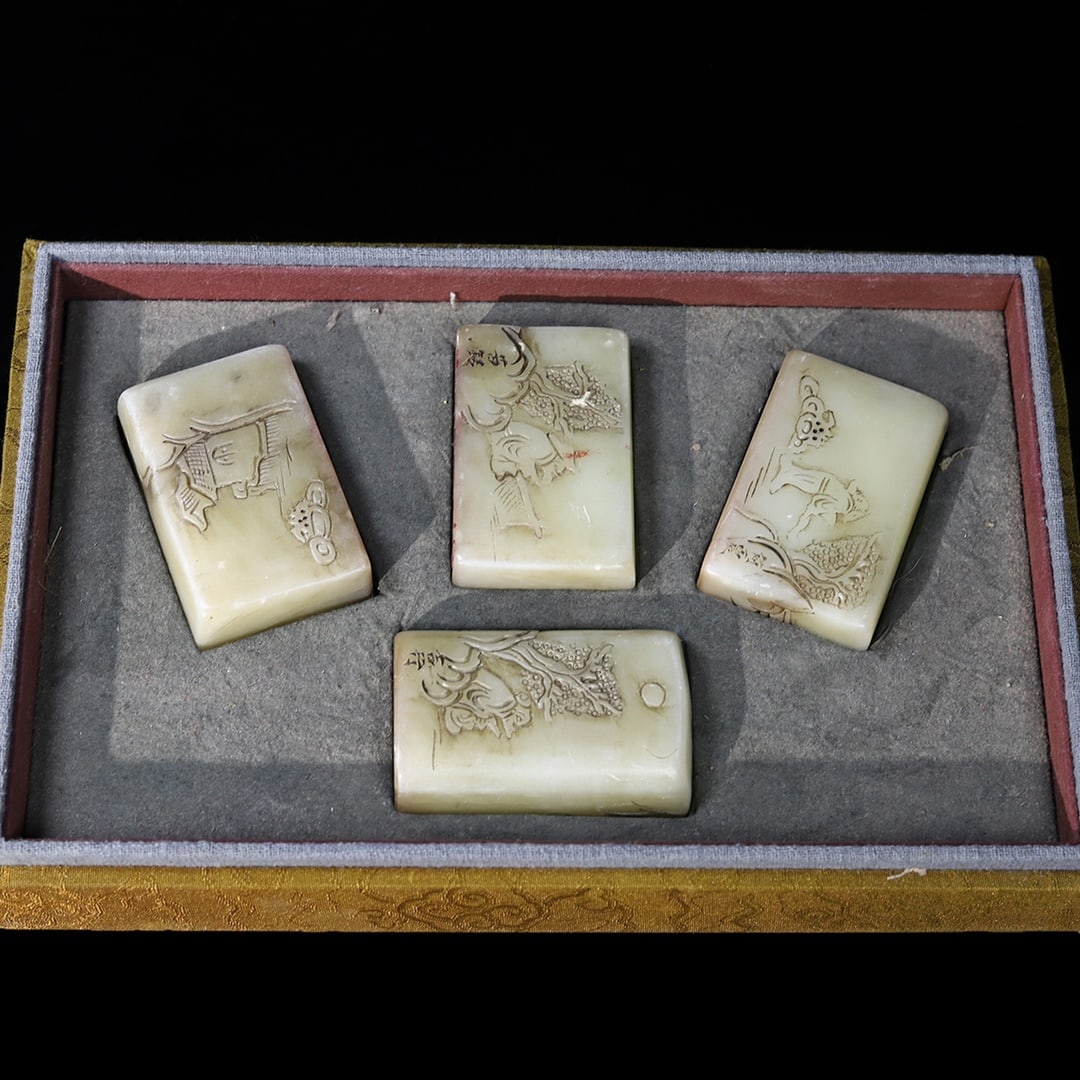 Chinese natural shoushan stone carved seal set Qing dynasty: Size: Height 7.7 cm - Width 5 cm Materials: Natural Shoushan stone Time Period: Qing dynasty Manufactured Date: Qianlong Period Object: Chinese Antique ⛨ Purchase With Confidence ✔