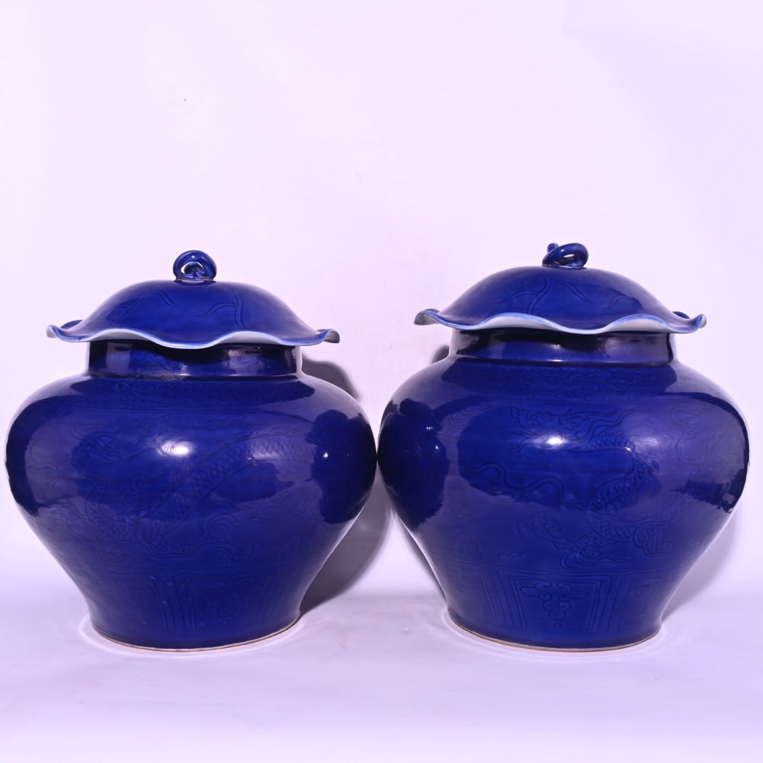 Chinese blue glaze porcelain jar pair Yuan dynasty: Size: Height 38 cm - Width 34 cm Materials: Porcelain Time Period: Yuan dynasty Manufactured Date: 13th-c Period Object: Chinese Antique ⛨ Purchase With Confidence ✔ Verified Auctio