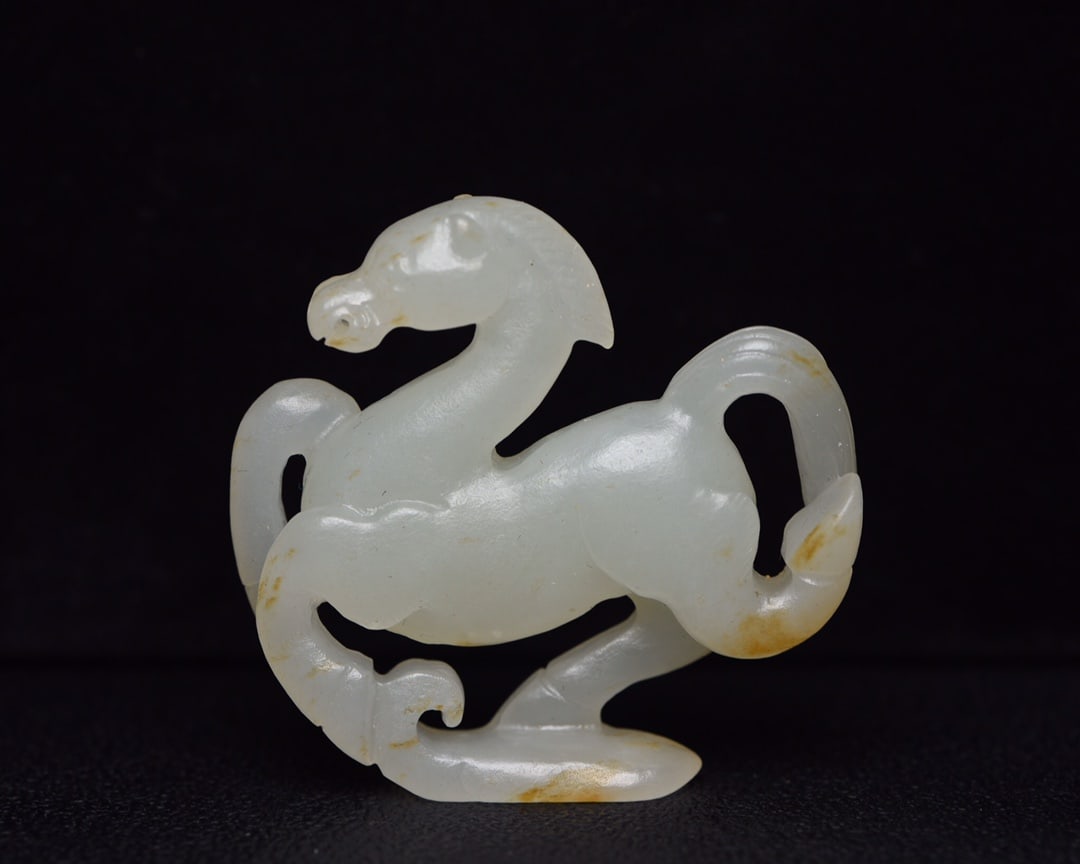 Chinese natural jade carved ornaments Qing dynasty: Size: Height 5 cm - Width 5.1 cm Materials: Natural Jade Time Period: Qing dynasty Manufactured Date: Qianlong Period Object: Chinese Antique ⛨ Purchase With Confidence ✔ Verified A
