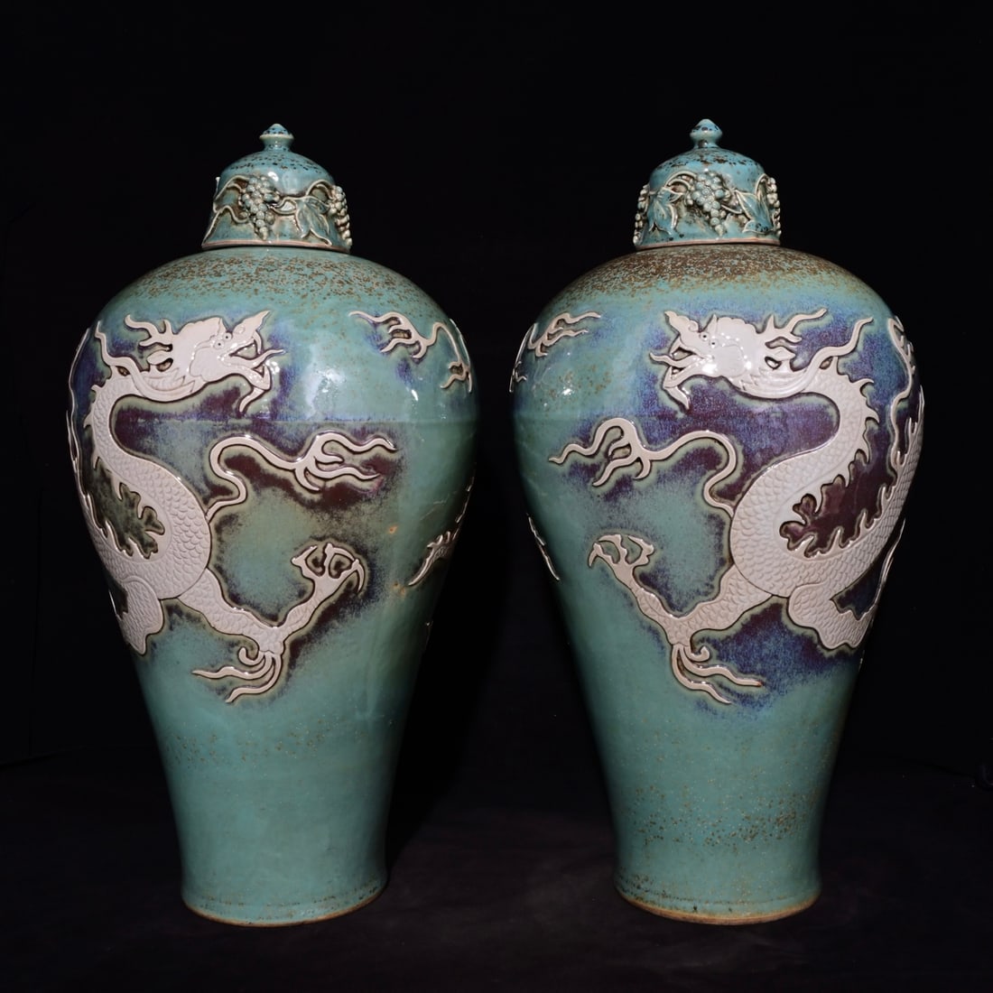 Chinese green and white porcelain vase pair Yuan dynasty: Size: Height 50 cm - Width 26 cm Materials: Porcelain Time Period: Yuan dynasty Manufactured Date: 13th-c Period Object: Chinese Antique ⛨ Purchase With Confidence ✔ Verified Auctio