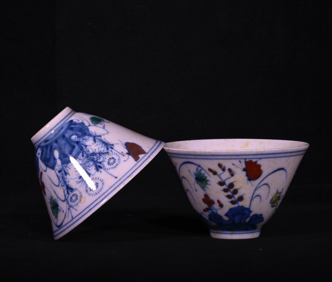 Chinese doucai porcelain bowl pair Ming dynasty Chenghua Mark & Period: Size: Width 7.3 cm - Height 4.5 cm Materials: Porcelain Time Period: Ming dynasty Manufactured Date: Chenghua Mark & Period Object: Chinese Antique ⛨ Purchase With Confidence ✔ Veri