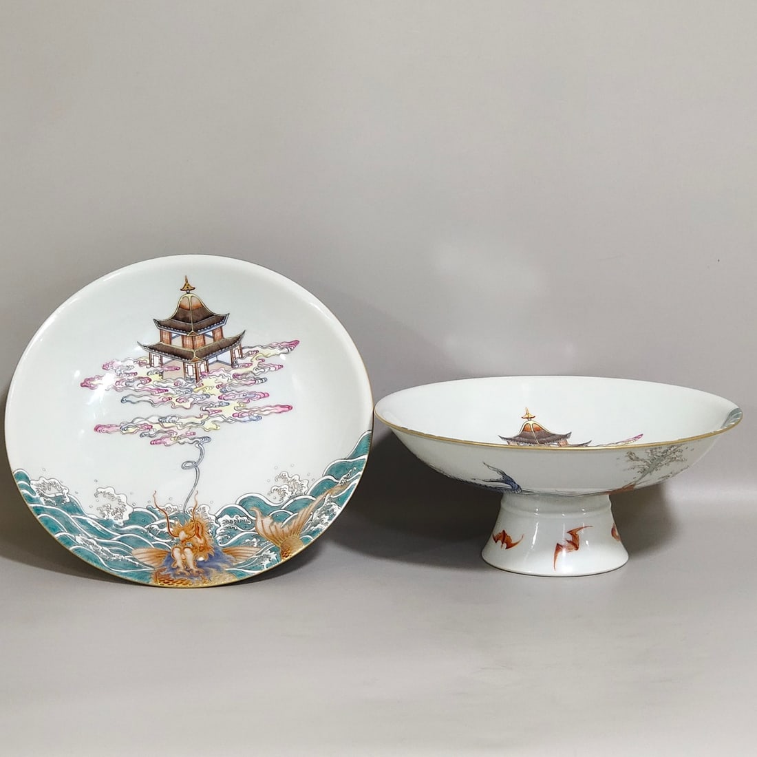 Chinese famille rose porcelain bowl pair Qing dynasty Yongzheng Mark & Period: Size: Width 17.8 cm - Height 7.5 cm Materials: Porcelain Time Period: Qing dynasty Manufactured Date: Yongzheng Mark & Period Object: Chinese Antique ⛨ Purchase With Confidence ✔ Ve