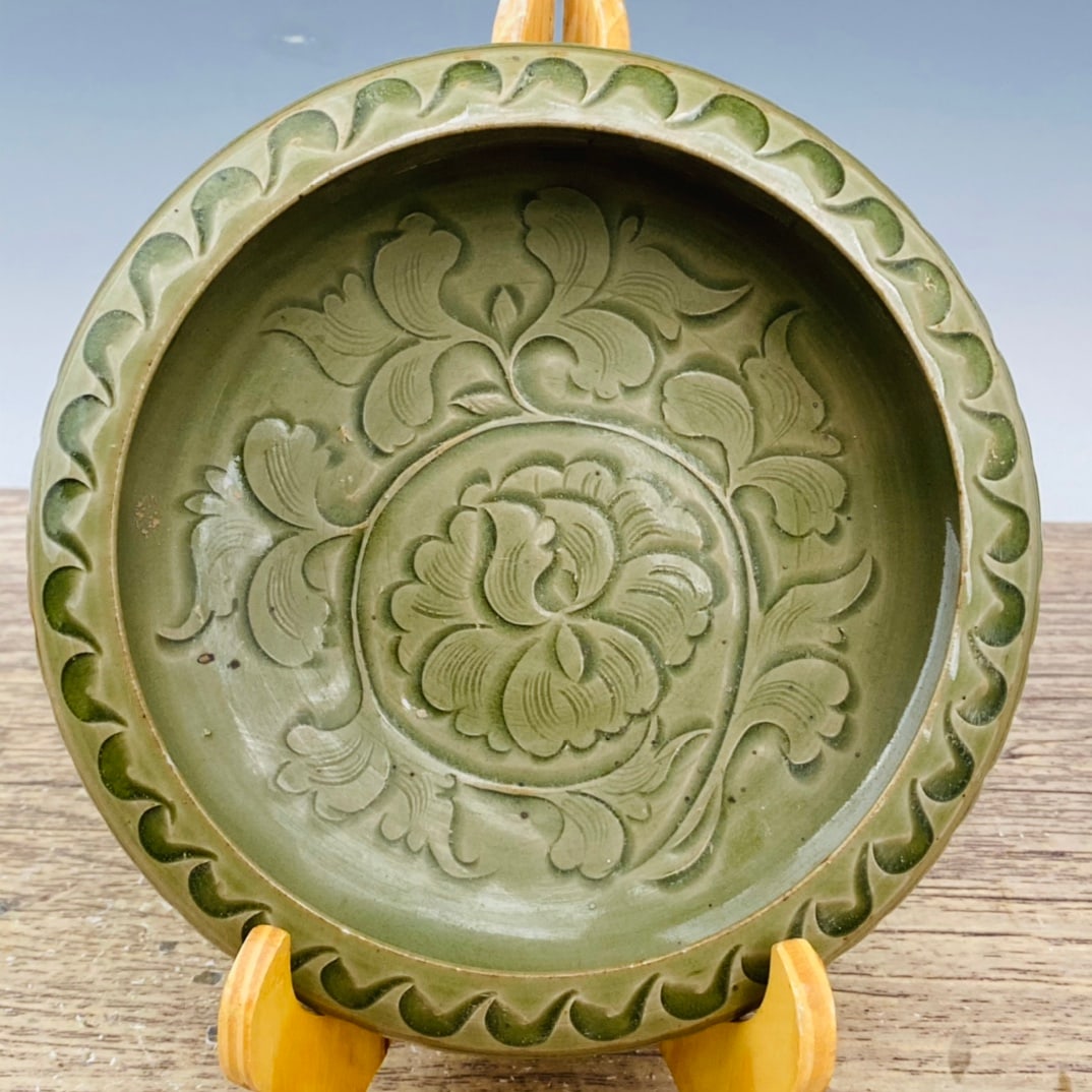 Chinese celadon kiln porcelain washer Song dynasty: Size: Width 19 cm - Height 6 cm Materials: Porcelain Time Period: Song dynasty Manufactured Date: 10th-c Period Object: Chinese Antique ⛨ Purchase With Confidence ✔ Verified Auction