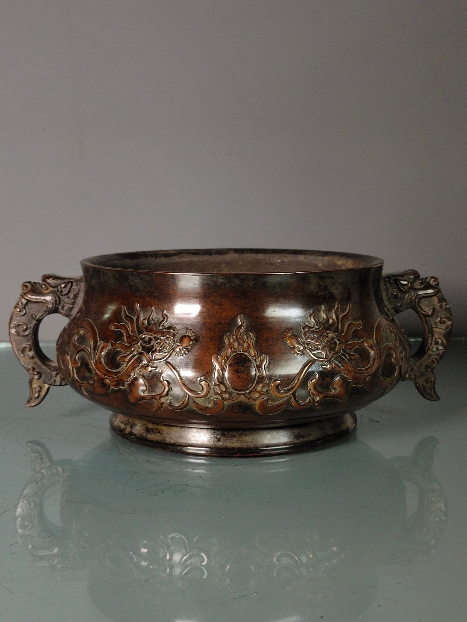 Chinese bronze ware incense burner Ming dynasty Xuande Mark & Period (1 of 9)