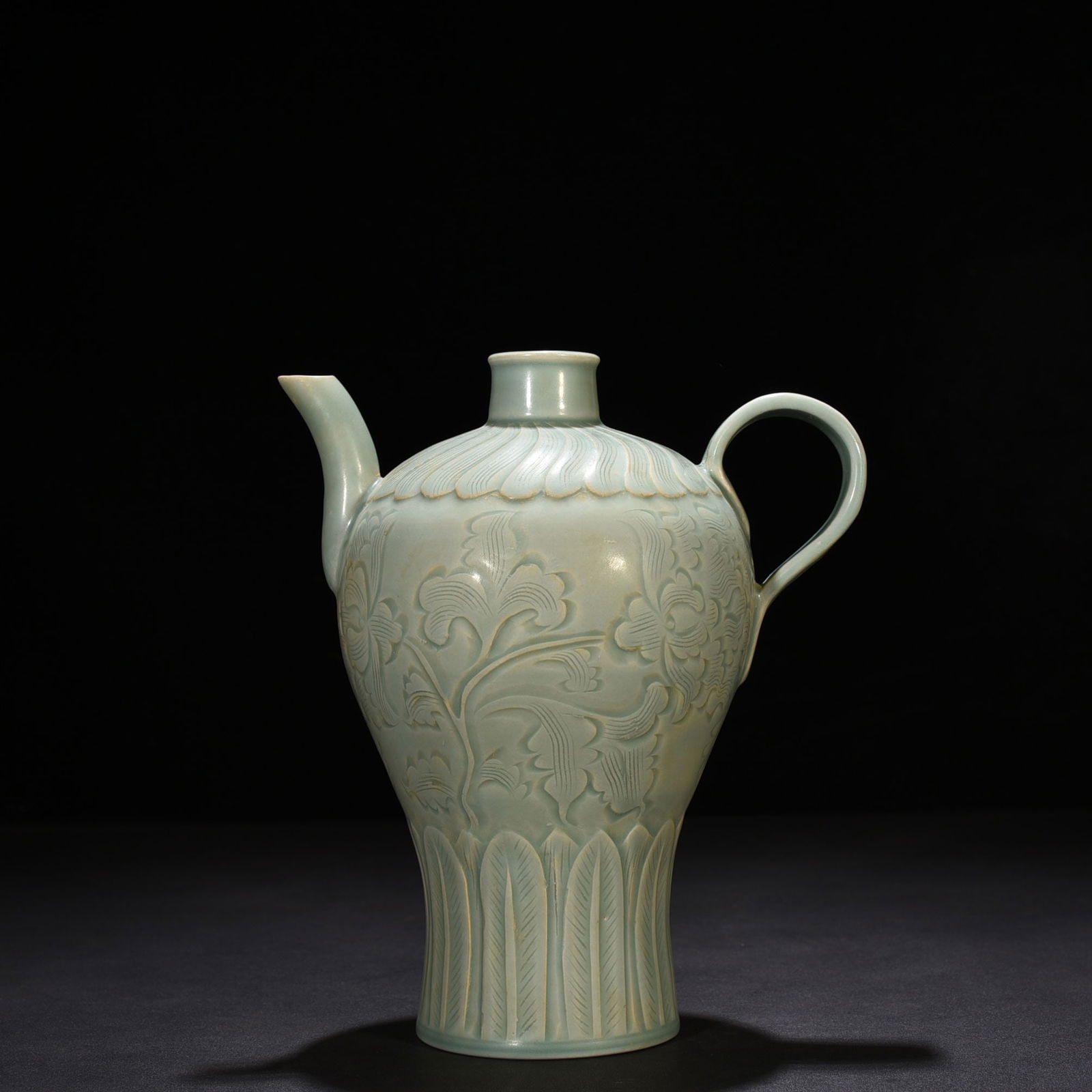 Chinese ru kiln porcelain pot Song dynasty (1 of 9)