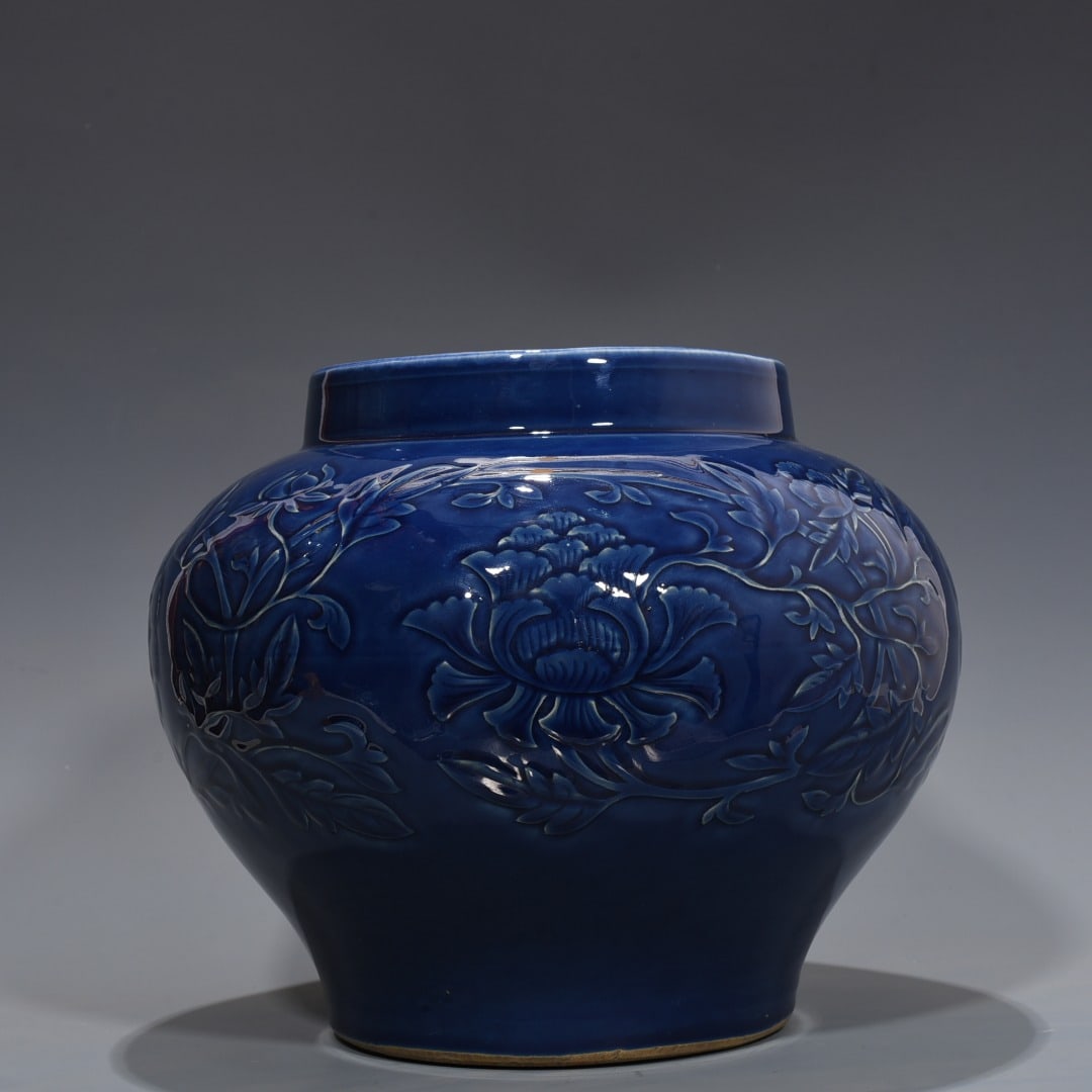 Chinese blue glaze porcelain jar pair Yuan dynasty (1 of 9)