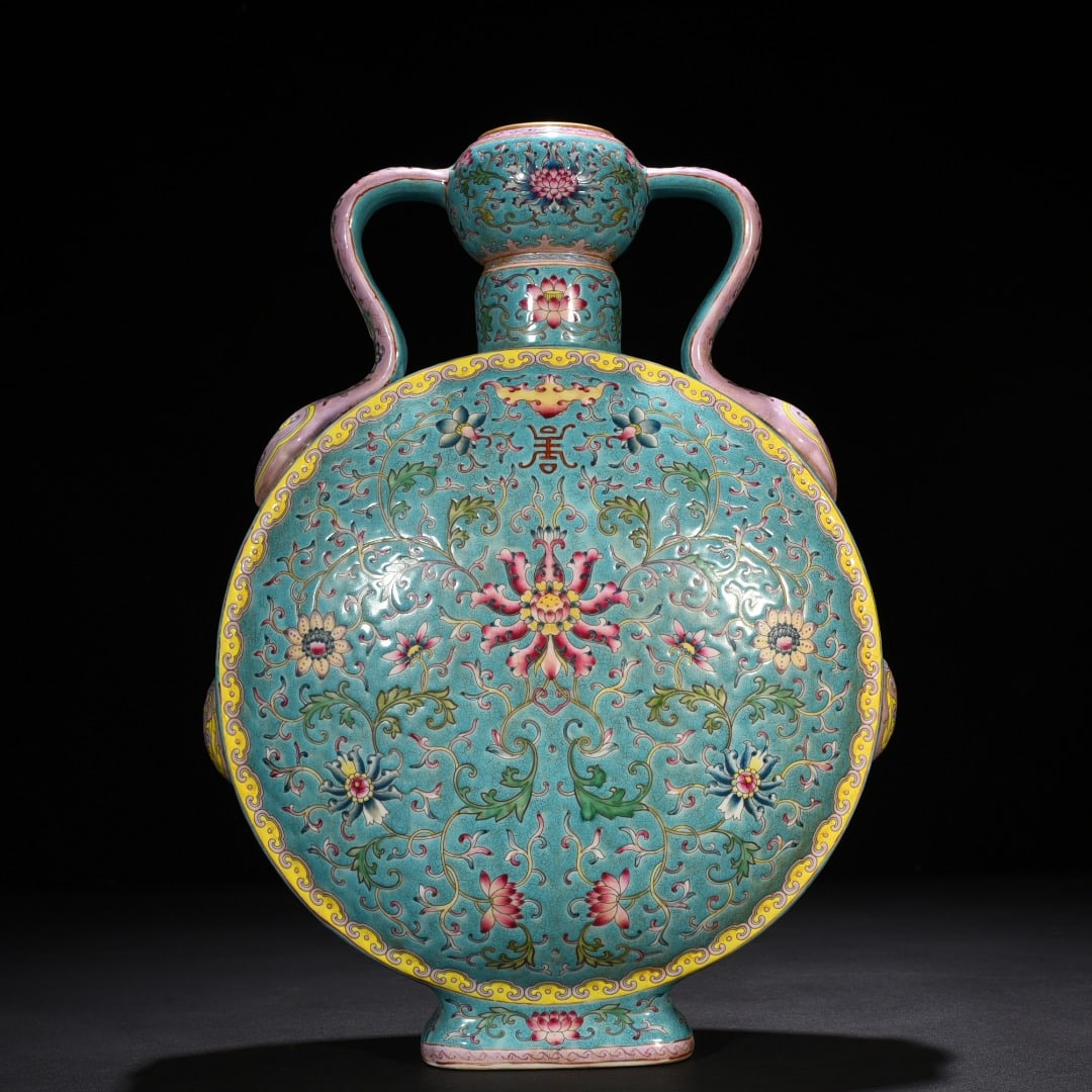 Chinese famille rose porcelain vase Qing dynasty Yongzheng Mark & Period (1 of 8)