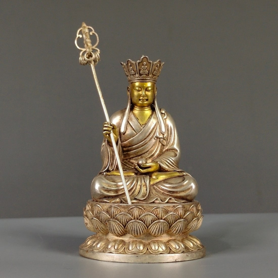 Chinese gilt bronze and silver buddha figure Qing dynasty (1 of 9)