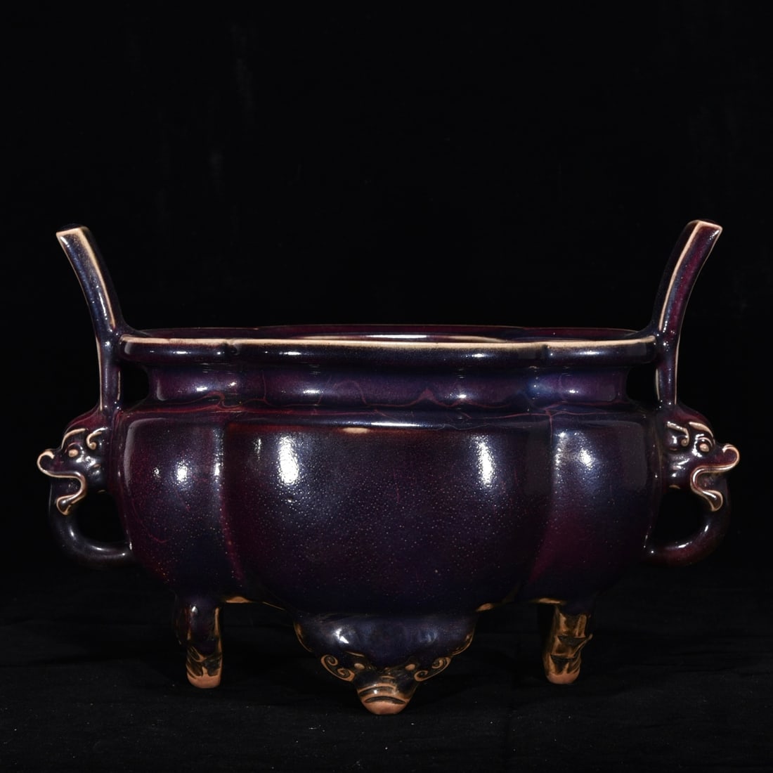 Song Dynasty Jun kiln rose purple glaze double-eared incense burner (1 of 9)