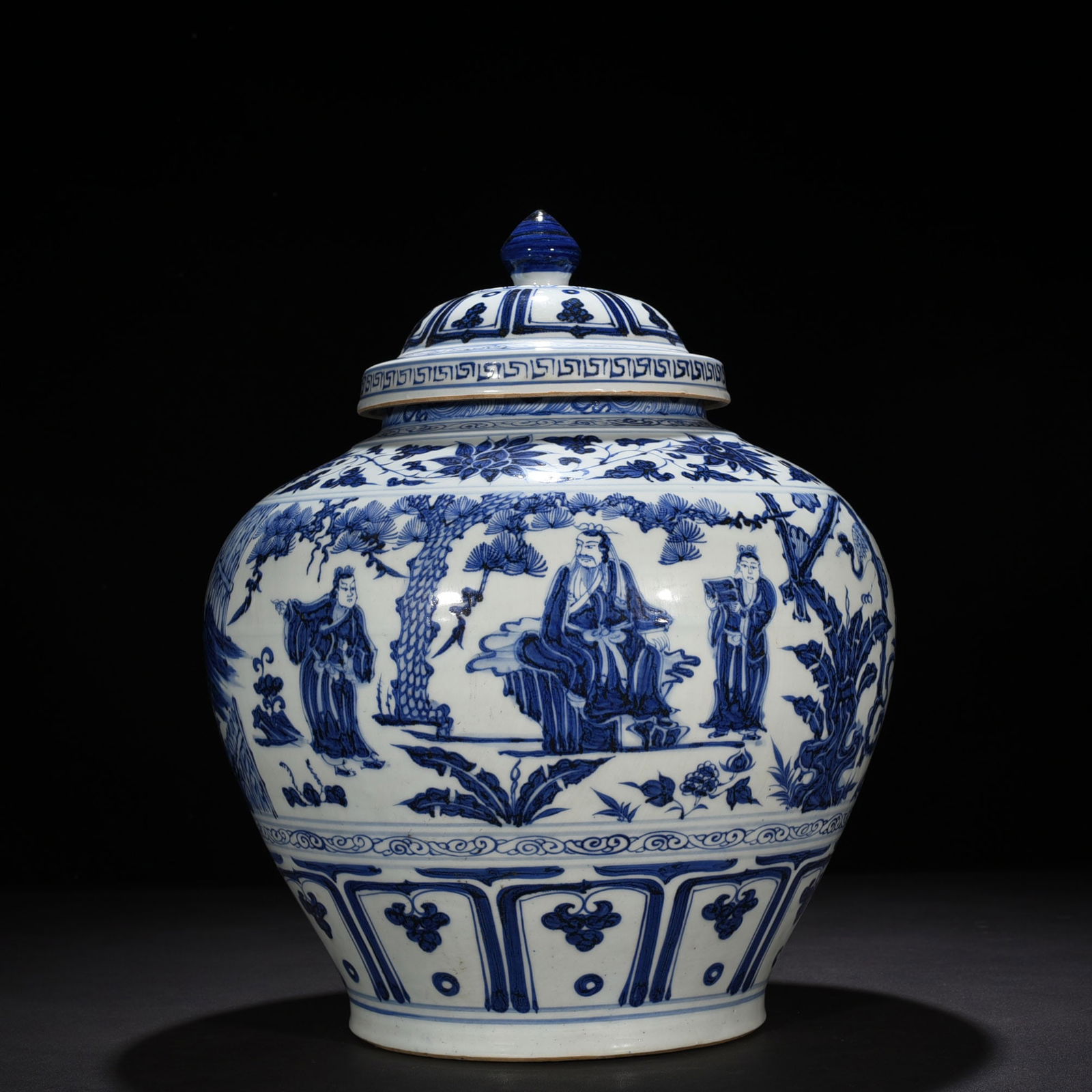Chinese blue and white porcelain jar Yuan dynasty (1 of 9)