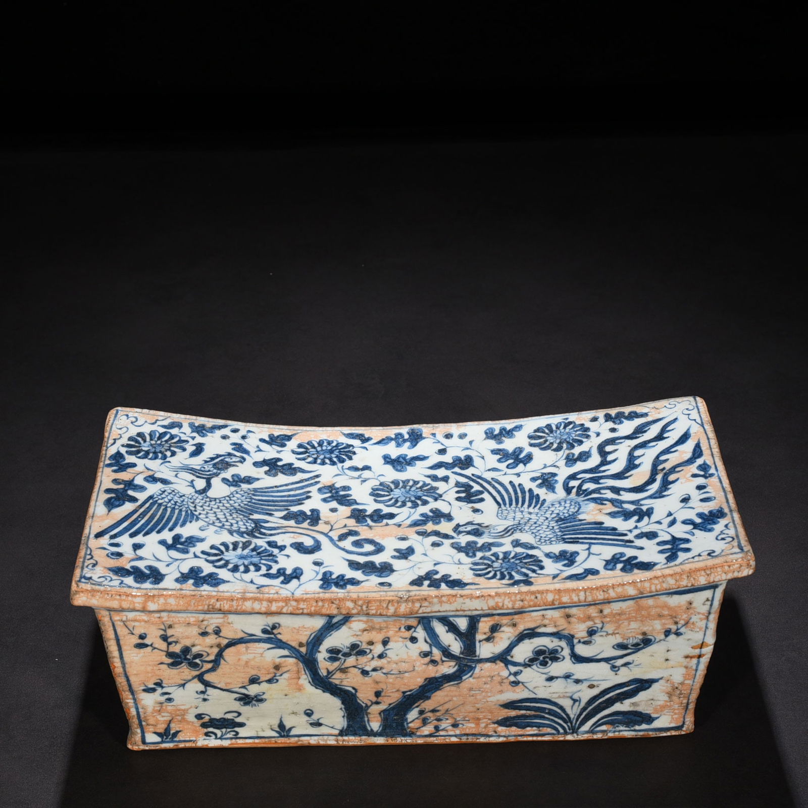Yuan Dynasty blue and white pine bamboo plum flower and phoenix pillow (1 of 9)