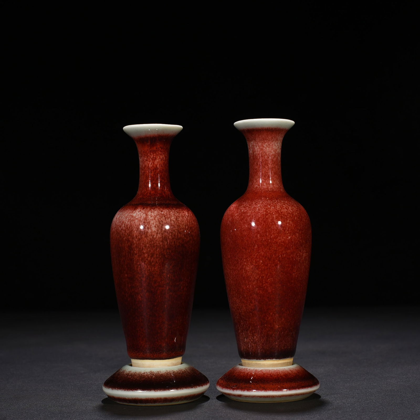 Qing dynasty Kangxi cowpea red beauty drunk with sitting beauty vase pair: Size: Height 15 cm - Width 5 cm Materials: Porcelain Time Period: Qing dynasty Manufactured Date: Kangxi Mark & Period Object: Chinese Antique ⛨ Purchase With Confidence ✔ Verified