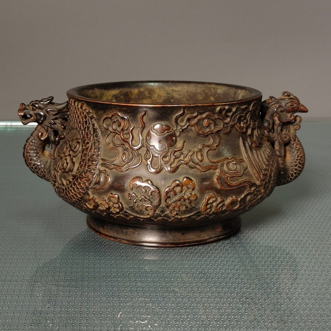 Chinese bronze ware incense burner Ming dynasty Xuande Mark & Period (1 of 9)