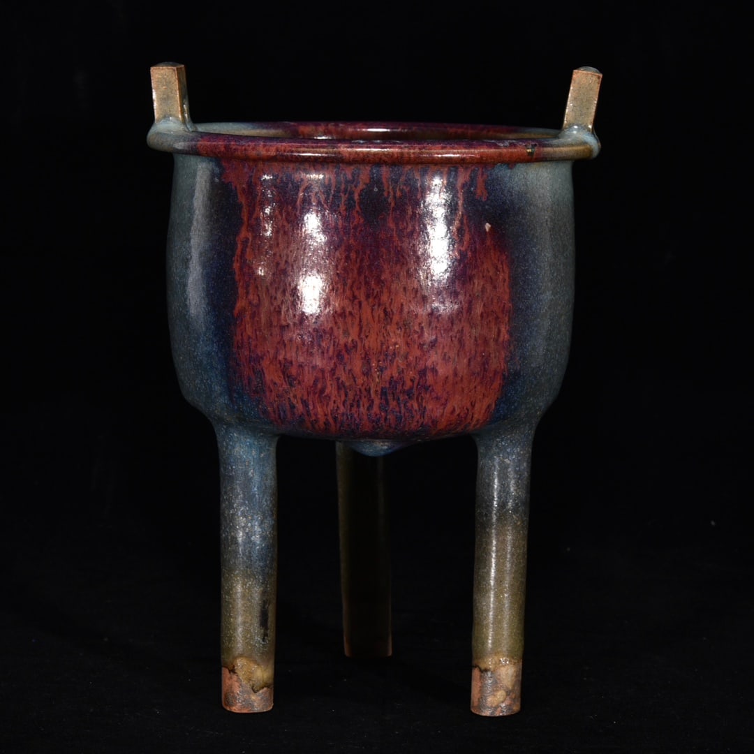 Chinese jun kiln porcelain tripod censer Song dynasty (1 of 9)