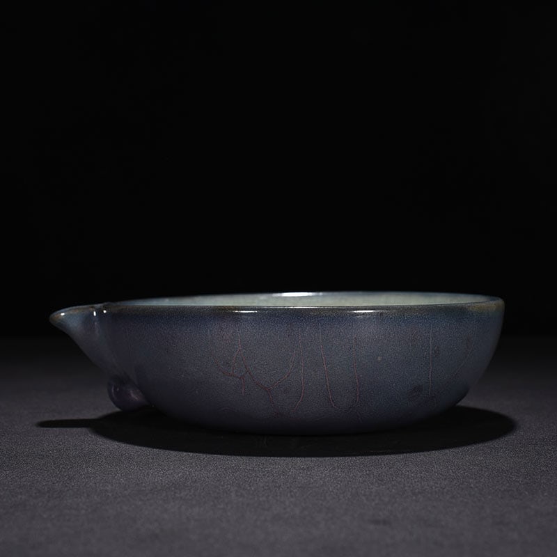 Song Dynasty Jun kiln official model obsidian rose purple glaze: Size: Width 24 cm - Height 7 cm Materials: Porcelain Time Period: Song dynasty Manufactured Date: 10th-c Period Object: Chinese Antique ⛨ Purchase With Confidence ✔ Verified Auction