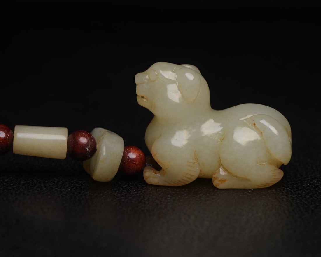 Chinese natural jade carved ornaments Qing dynasty (1 of 9)