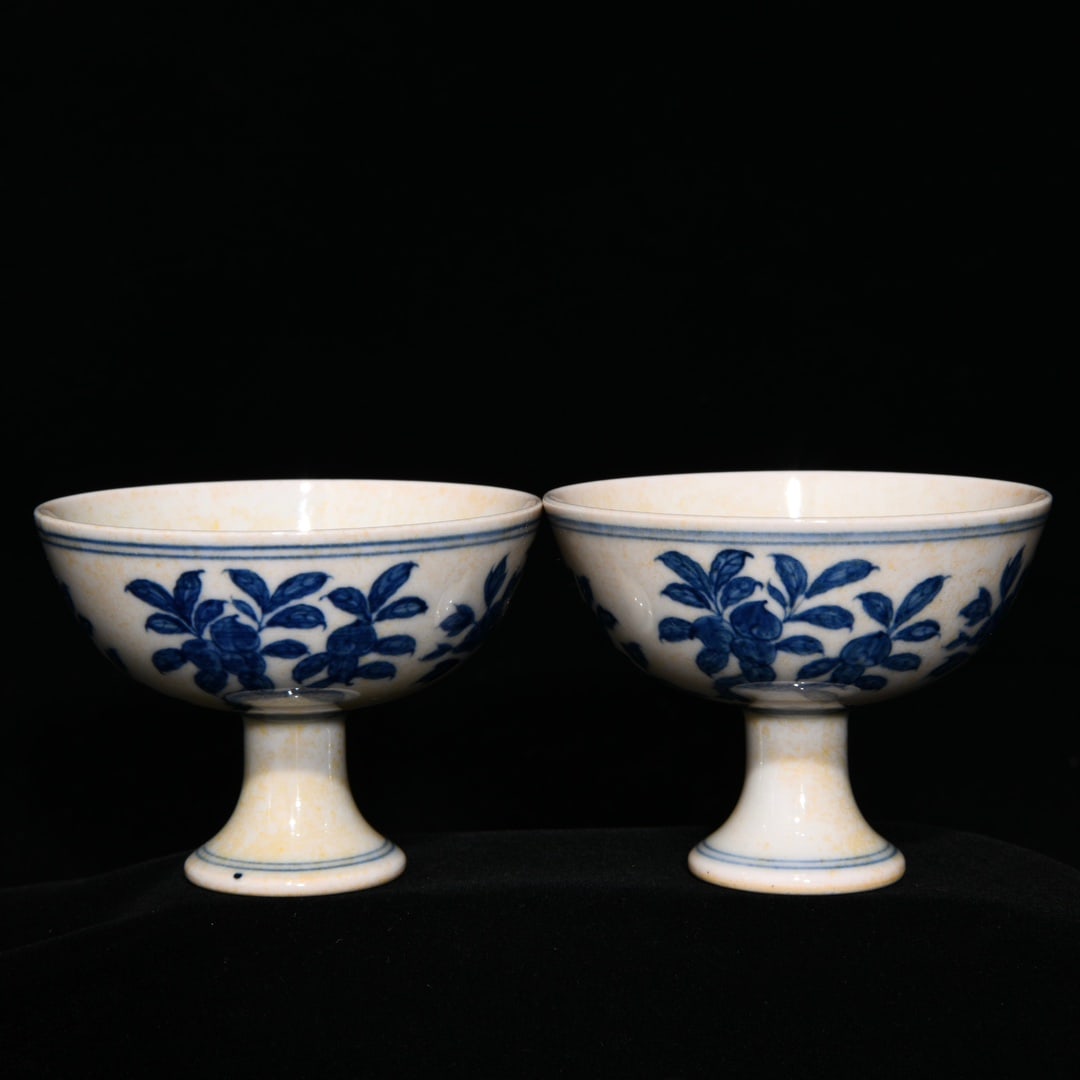 Chinese blue and white porcelain bowl pair Ming dynasty Xuande Mark & Period: Size: Width 8.1 cm - Height 6.1 cm Materials: Porcelain Time Period: Ming dynasty Manufactured Date: Xuande Mark & Period Object: Chinese Antique ⛨ Purchase With Confidence ✔ Verifi