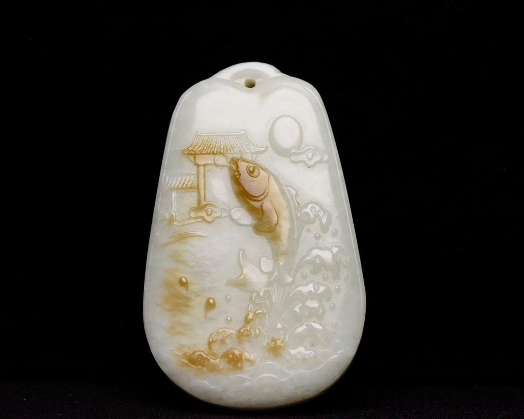 Chinese natural jade carved ornaments Qing dynasty: Size: Height 6.6 cm - Width 4.1 cm Materials: Natural Jade Time Period: Qing dynasty Manufactured Date: Qianlong Period Object: Chinese Antique ⛨ Purchase With Confidence ✔ Verified