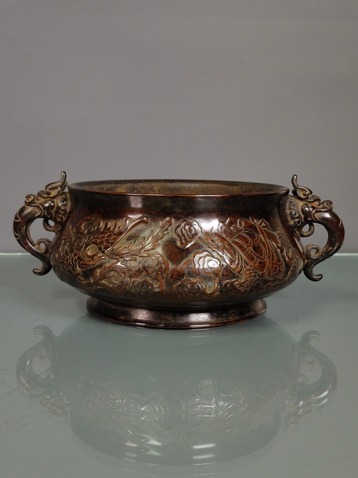 Chinese bronze ware incense burner Ming dynasty Xuande Mark & Period (1 of 9)