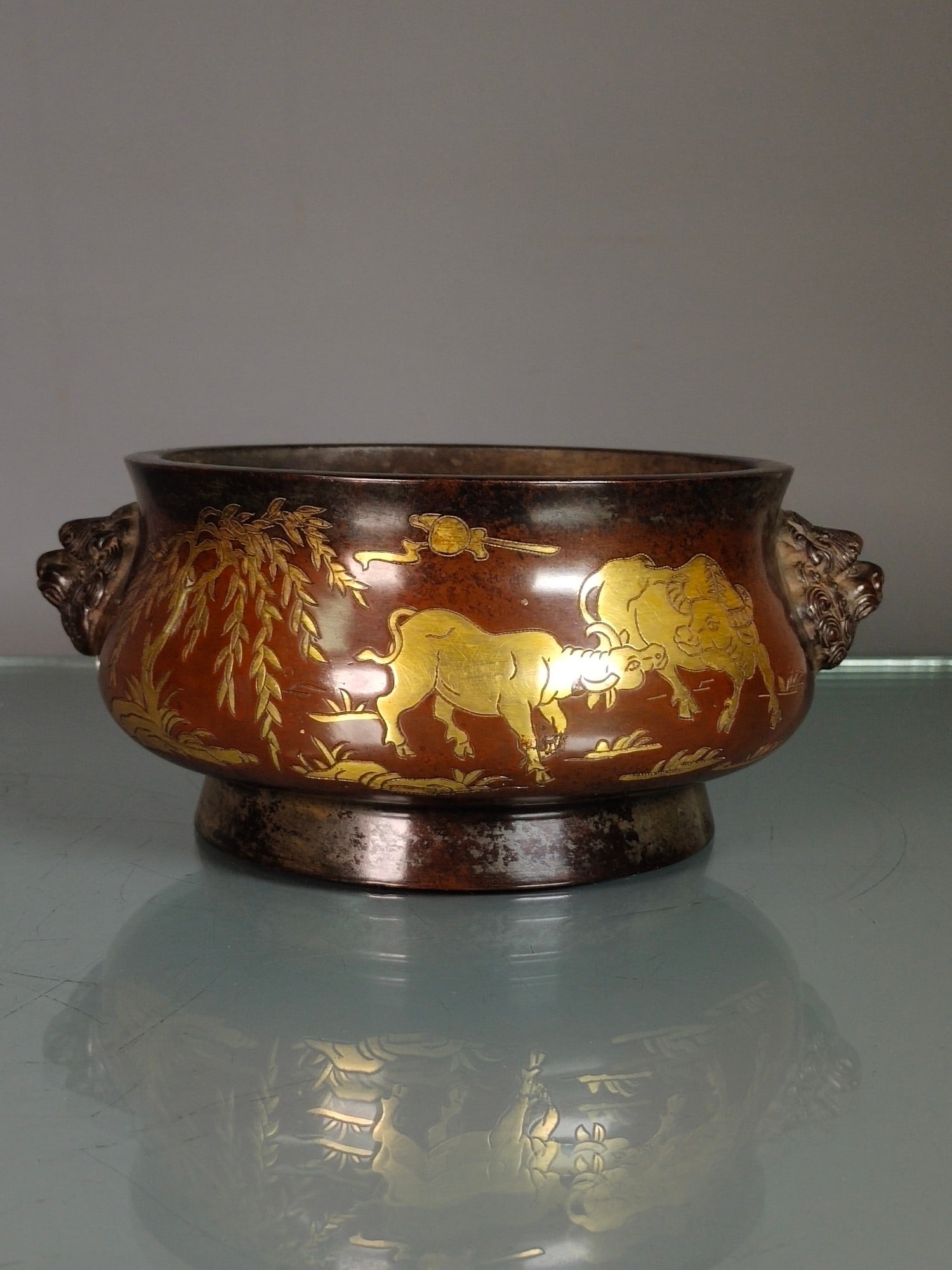 Chinese gilt bronze incense burner Ming dynasty Xuande Mark & Period (1 of 9)