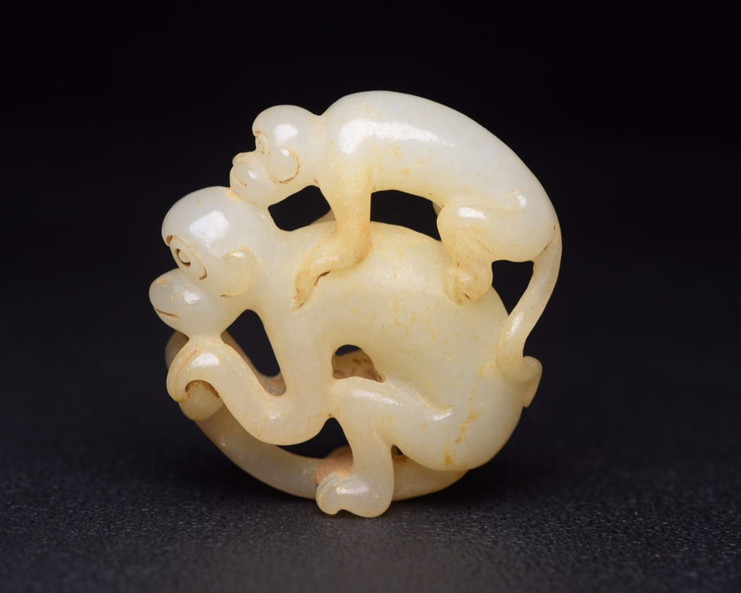 Chinese natural jade carved ornaments Qing dynasty (1 of 9)
