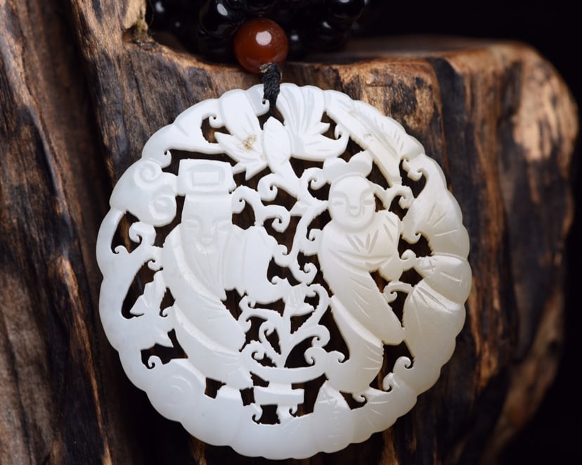 Chinese natural jade carved ornaments Qing dynasty (1 of 9)