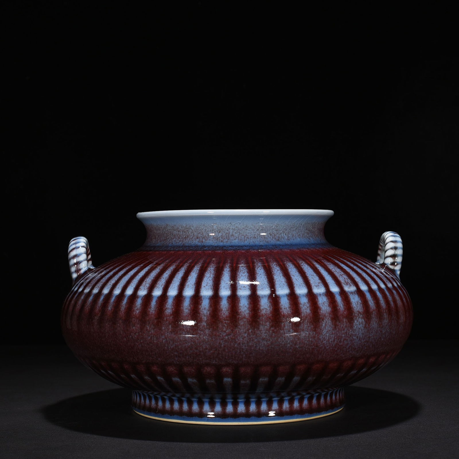 Qing Dynasty Qianlong Festival red glaze kiln-turned double-series fish basket: Size: Width 31 cm - Height 19 cm Materials: Porcelain Time Period: Qing dynasty Manufactured Date: Qianlong Mark & Period Object: Chinese Antique ⛨ Purchase With Confidence ✔ Verifi