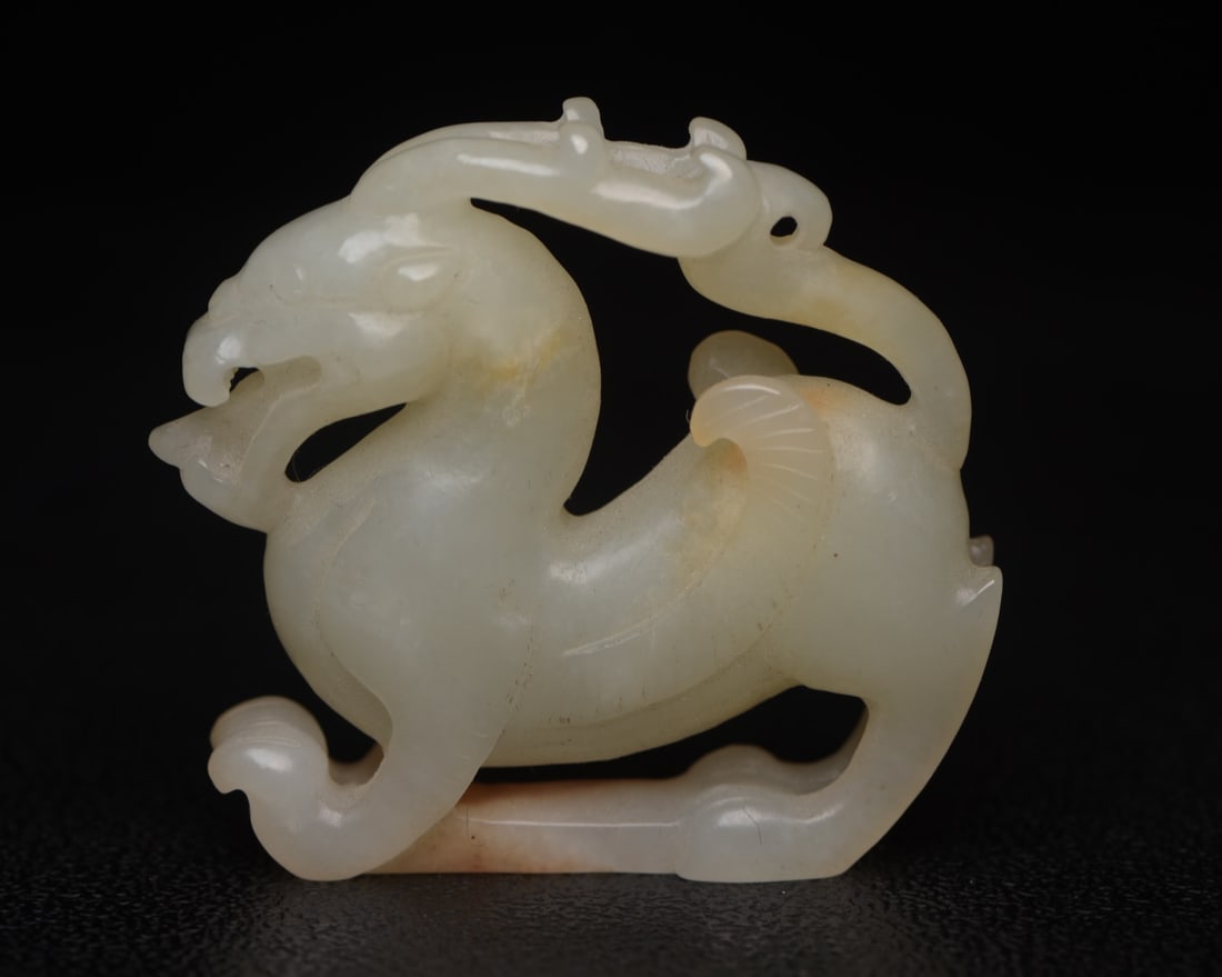 Chinese natural jade carved ornaments Qing dynasty (1 of 9)