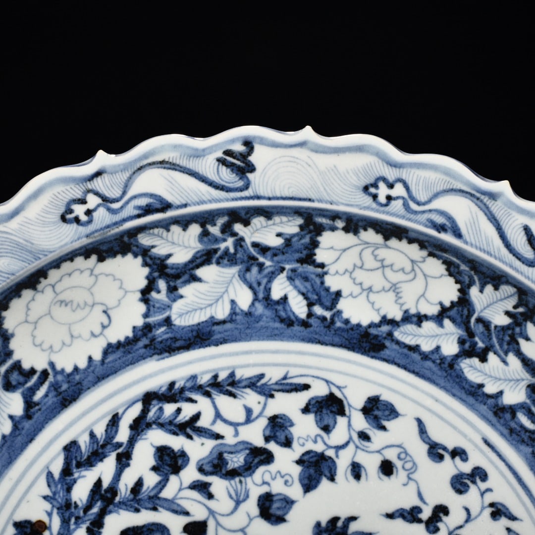 Chinese blue and white porcelain plate Yuan dynasty - 2