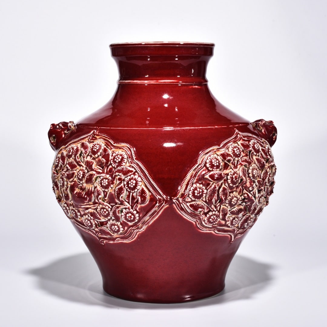 Yuan Dynasty red glazed mandarin duck and flower porcelain animal ear jar: Size: Height 37.5 cm - Width 36 cm Materials: Porcelain Time Period: Yuan dynasty Manufactured Date: 13th-c Period Object: Chinese Antique ⛨ Purchase With Confidence ✔ Verified Auct