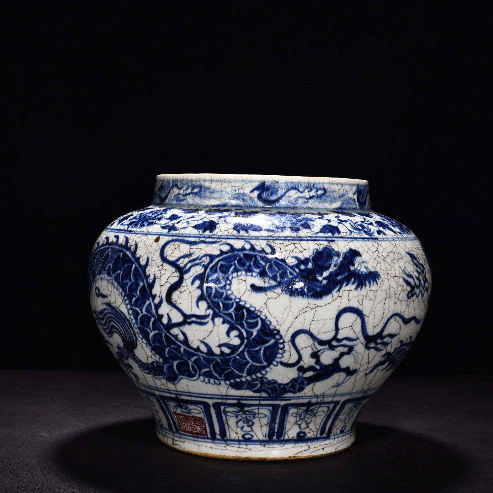 Chinese blue and white porcelain jar Yuan dynasty (1 of 7)