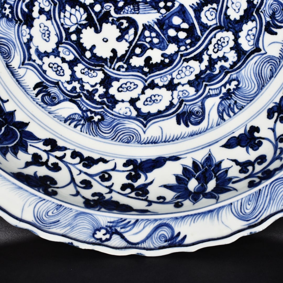 Chinese blue and white porcelain plate Yuan dynasty - 7