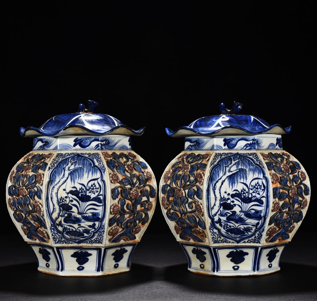 Chinese blue and white porcelain jar pair Yuan dynasty (1 of 9)