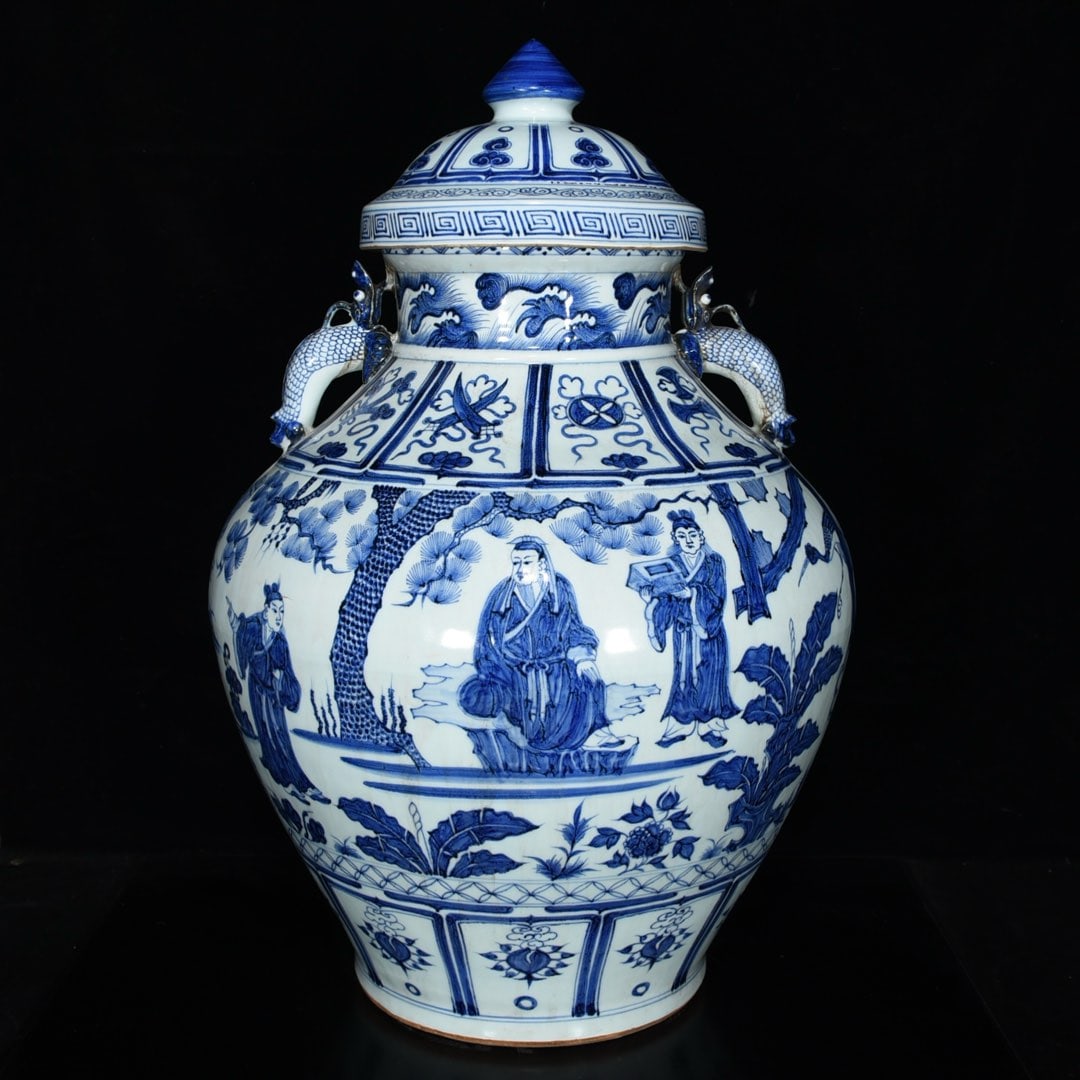 Chinese blue and white porcelain jar Yuan dynasty (1 of 9)