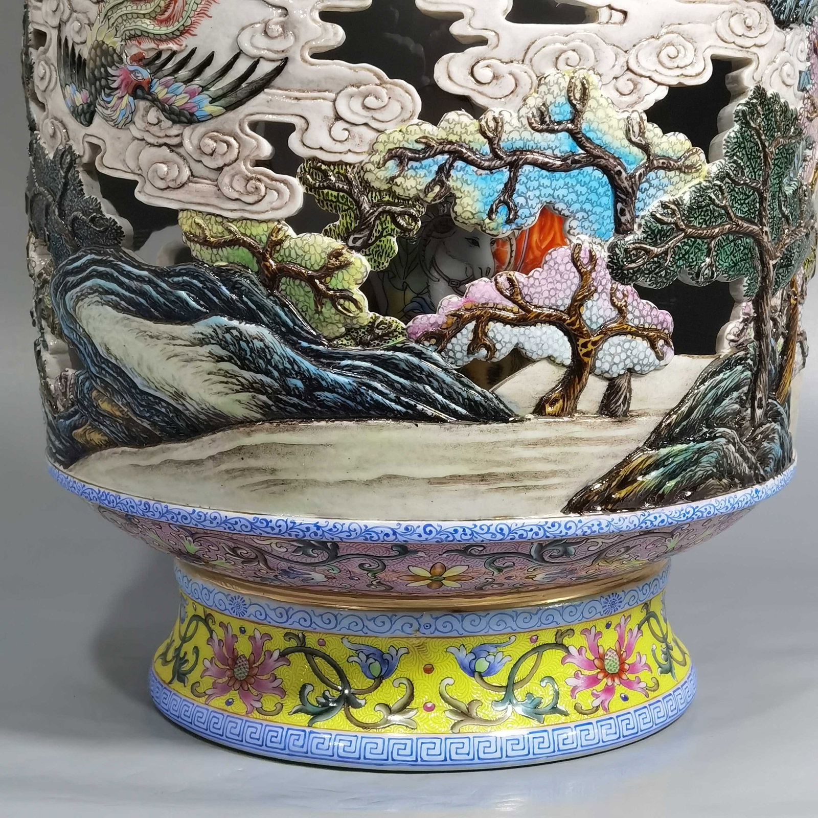 Chinese famille rose porcelain vase Qing dynasty Qianlong Mark & Period - 8