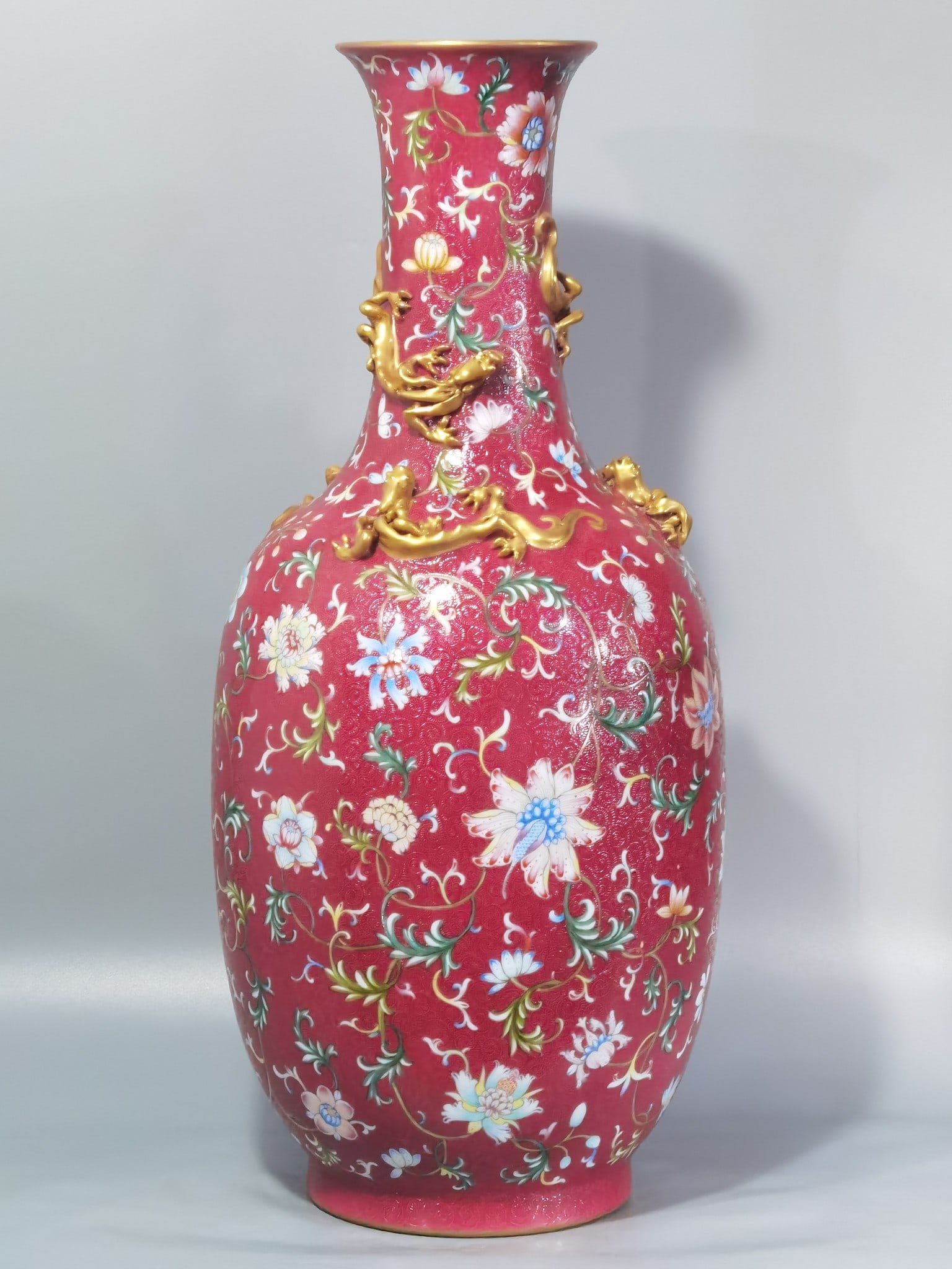 Very RARE Chinese famille rose porcelain vase Qing dynasty Qianlong Mark & Period (1 of 8)