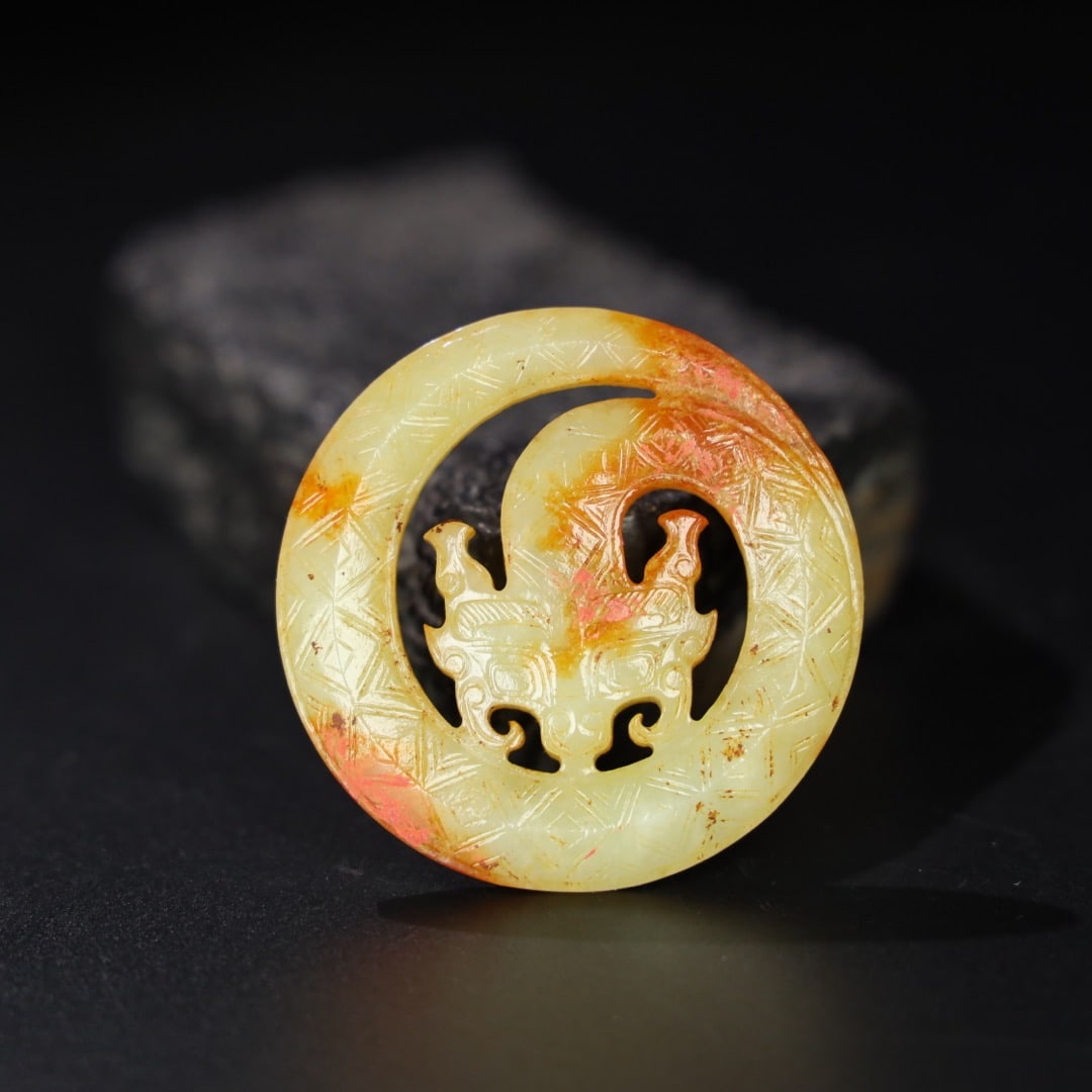 Chinese natural jade carved ornaments Qing dynasty: Size: Height 5.7 cm - Width 0.8 cm Materials: Natural Jade Time Period: Qing dynasty Manufactured Date: Qianlong Period Object: Chinese Antique ⛨ Purchase With Confidence ✔ Verified