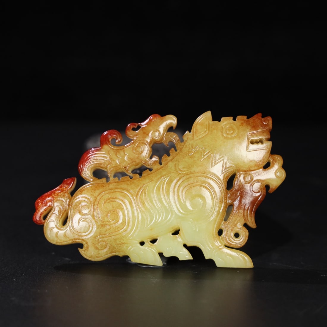 Chinese natural jade carved ornaments Qing dynasty (1 of 9)