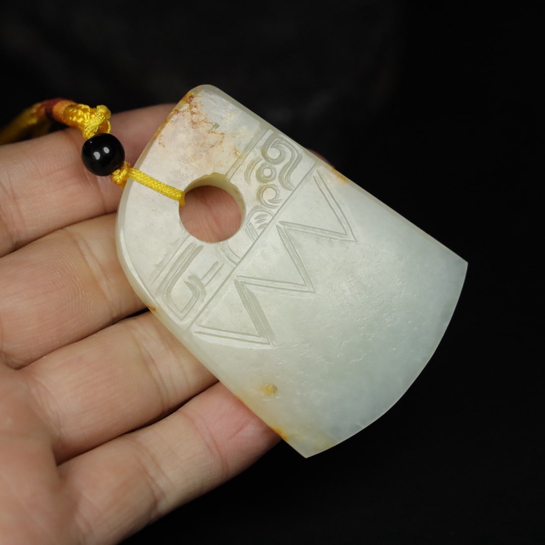 Chinese natural jade carved ornaments Qing dynasty: Size: Height 6.5 cm - Width 4.7 cm Materials: Natural Jade Time Period: Qing dynasty Manufactured Date: Qianlong Period Object: Chinese Antique ⛨ Purchase With Confidence ✔ Verified