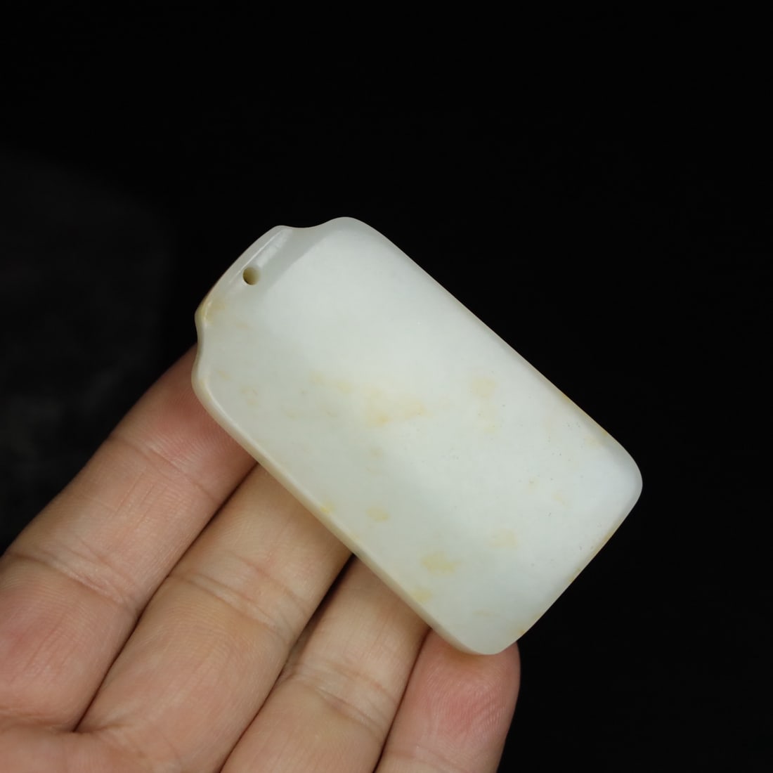 Chinese natural jade carved ornaments Qing dynasty: Size: Height 6.2 cm - Width 3.4 cm Materials: Natural Jade Time Period: Qing dynasty Manufactured Date: Qianlong Period Object: Chinese Antique ⛨ Purchase With Confidence ✔ Verified